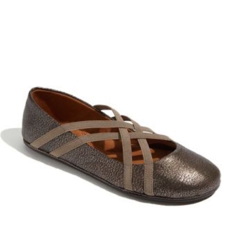 Gentle Souls Kenneth Cole Bay Braid Elba Pewter Crisscross Metallic Ballet Flats